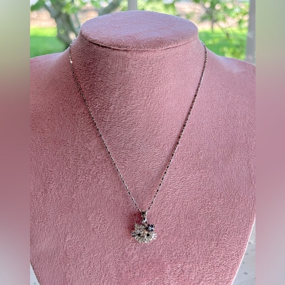Hello Kitty Crystal Pendant Charm‎ Necklace with Purple Flower - Picture 6 of 10